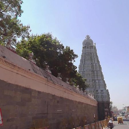 Saptagiri House Tiruvannāmalai Exterior foto